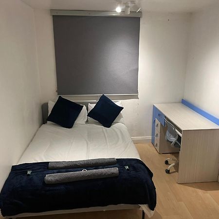 Indulge Hockley Hotel - With Free Front Parking - 10 Min Drive To Birmingham City Centre Bull Ring, Grand Central, Tesco Superstore, Primark & Commonwealth Games Dış mekan fotoğraf
